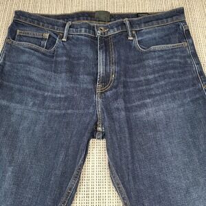 Vince DM/01 Straight Jeans Mens 37x32 Blue Medium Wash Stretch Denim Pants